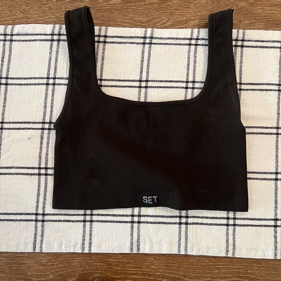 SET top and bottom - Picture 3 of 3